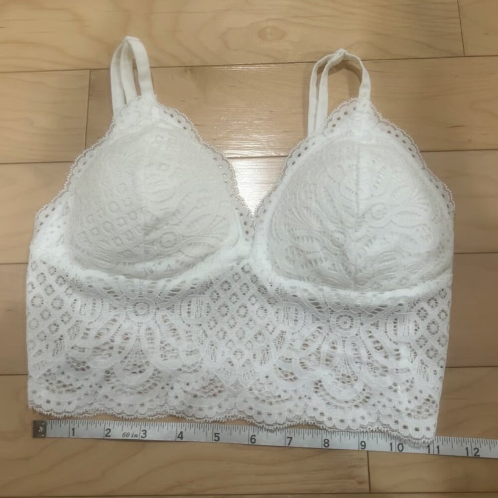 Women’s lace bralette - Picture 9 of 10